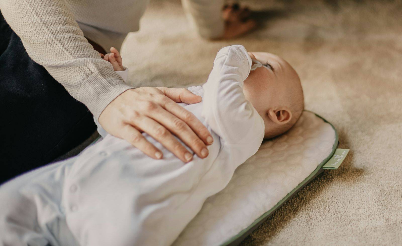 Consulter un ostéopathe pour soulager les coliques du nourrisson à Maisons-Laffitte, proche du Pecq (78)